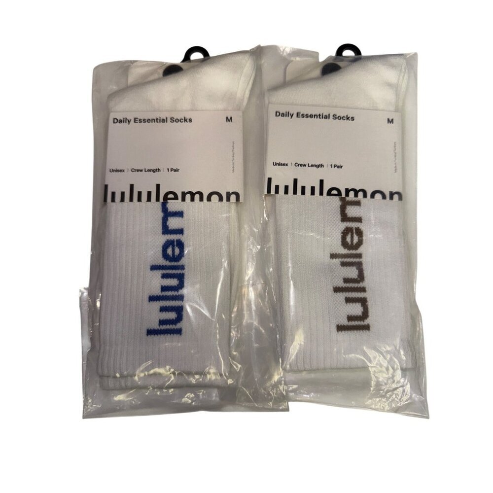 Lululemon Unisex Daily Essentials Socks Crew Length 2 Pair White Medium NEW